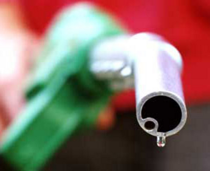 ЛУКойл” губел от бензина по 12 стотинки на литър