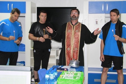 Отец Николай благослови „Черноморец - Бургас”  на старта на подготовката