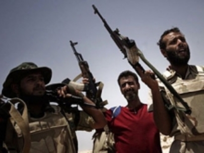 Въстаници открили нов фронт в Южна Либия