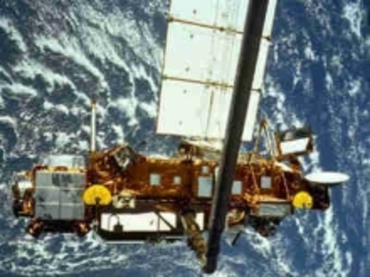 Спътникът UARS паднал в Тихия океан