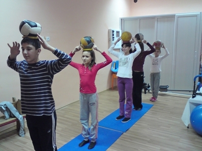 Преглеждат децата на Бургас за гръбначни изгривявания