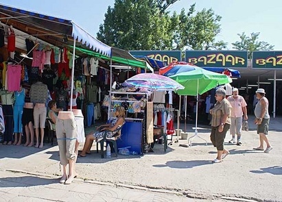 Опоскаха магазин в Слънчев бряг в базар "Палма"
