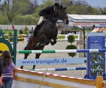 „Кан Крум – Бургас” се нареди сред най-добрите в конния спорт