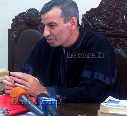 Бургаският окръжен съд реши: Пламен Дишков-Кела остава в ареста (ОБНОВЕНА)