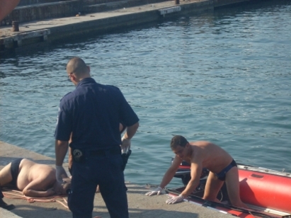 Труп на мъж изплува във Варна
