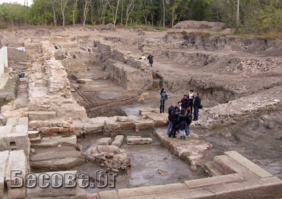 Древните бани Аква Калиде спасени от съпругите на екзекутора Баян
