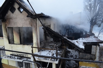 Изгоря къща в Боровец (Видео)