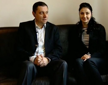 Яне Янев показа жена си по телевизията