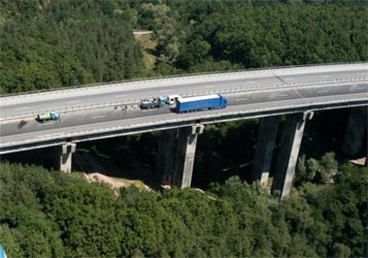 Пускат магистрала "Тракия" до Бургас, запушват я при Пловдив