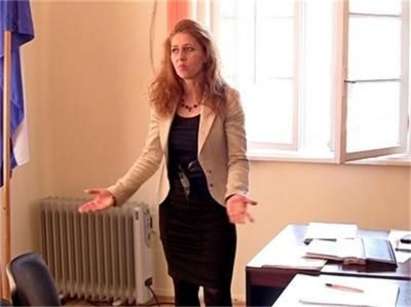 Уволняват дисциплинарно шефката на храните в Бургас Даниела Кепекова