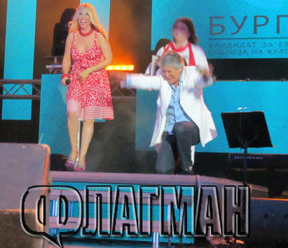 С горещи танци и спиращо дъха изпълнение Орлин Горанов и Кристина Димитрова грабнаха приза на публиката на „Бургас и морето” (СНИМКИ)