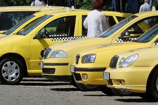 Резултат с изображение за нелегални таксита
