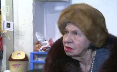 Стоянка Мутафова: Не куцам от старост, имам кокоши тръни