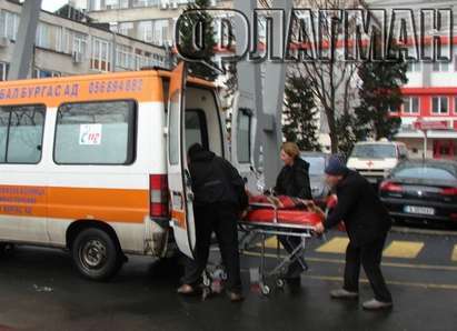 Изписаха единия от ранените в „ЛУКойл Нефтохим”, баща му е транспортиран в „Пирогов”