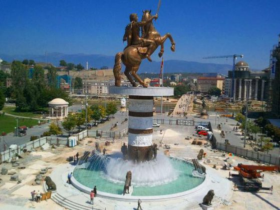 Най-известните македонци от Макиавели до Феликс Баумгартнер