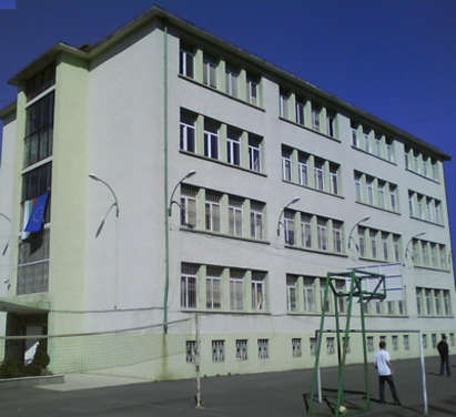 ГЕРБ: Партийният линч в Търговската гимназия на Бургас е недопустим