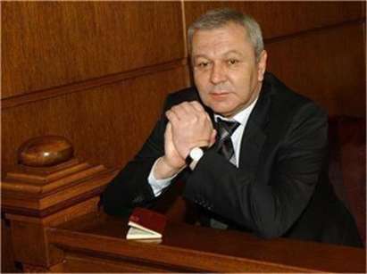 Митхат Табаков вече е в затвора