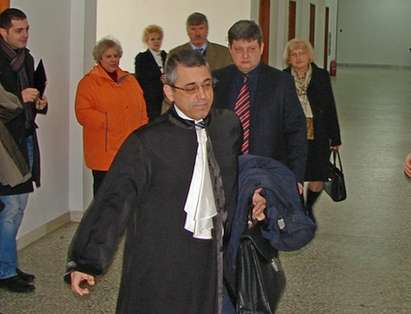 Прокуратурата допълни обвинението на тримата бургаски лекари