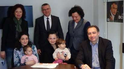 Депутатите от ГЕРБ-Бургас: Държавата ще помисли ли за деца като Вики - болни от диабет?