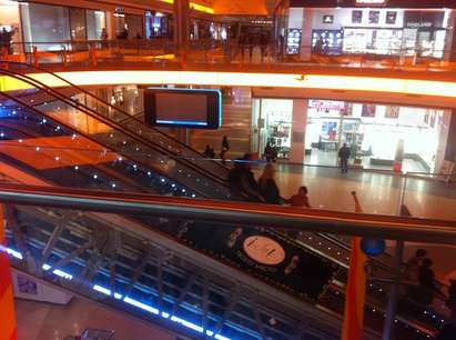 Мол „Галерия” в Бургас се засрами, прекрати евтиния трик с ескалаторите