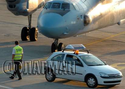 Летищата в Бургас и Варна дължат 5,6 млн. евро неустойки заради забавени инвестиции