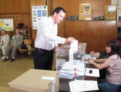 Кметът на Бургас Димитър Николов: Гласувах за повече перспективи пред бургазлии