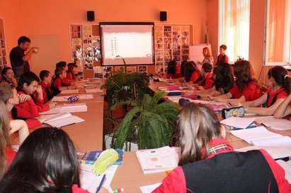 Основно училище „Любен Каравелов“ Бургас и Международният проект “ИКТ в обучението“