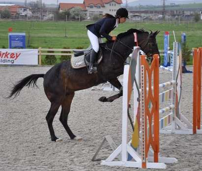 14-годишна бургазлийка ще се състезава на Европейски шампионат по конен спорт в Италия