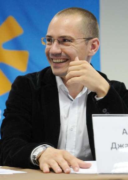 Ангел Джамбазки: Без нас ББЦ нямаше да има 2-ма евродепутати