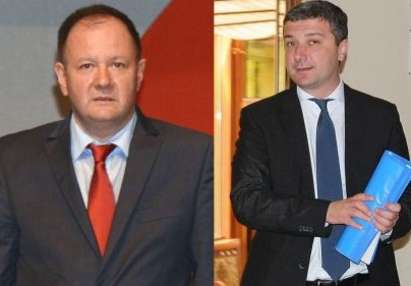 Миков и Стойнев останаха да се борят за лидерското място в БСП