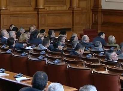 Депутатите се събират за актуализацията на бюджета