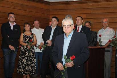 Кандидатите за депутати от „БСП лява България“ дариха ученически раници на първокласници