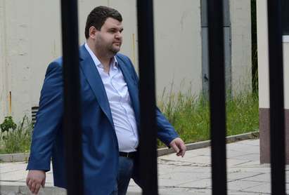 Пеевски и прокуратурата на съд заради изфабрикуваното обвинение в опит за убийство