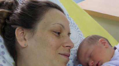 Роди се първото българско хайфу бебе