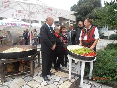 Празник на българския фолклор се проведе в Каблешково