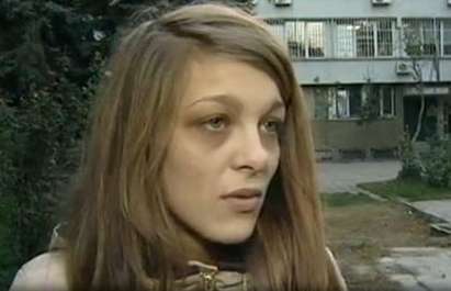 Борислава Литова ходила на психиатър, след като полицайка й бърка в гащите