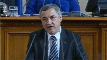 Валери Симеонов: Подкрепата на Патриотичния фронт е само и единствено парламентарна