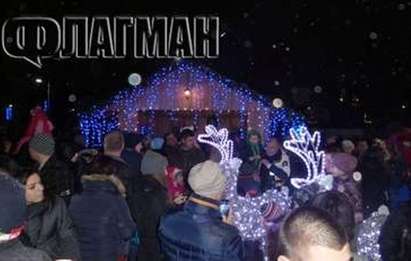 Купонът в Бургас продължава, вижте горещите точки в града за Коледа и Нова година