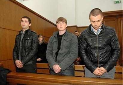 Правосъдие по български! Двама от убийците на студента Стоян Балтов изчезнаха, преди да влязат в затвора