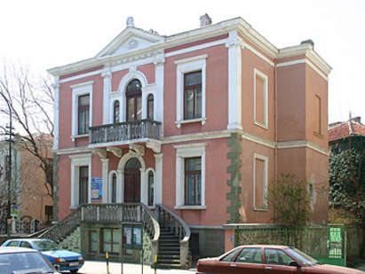 Бургаските музеи се нуждаят от помощ