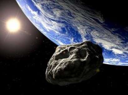 Огромен астероид прелетя край Земята