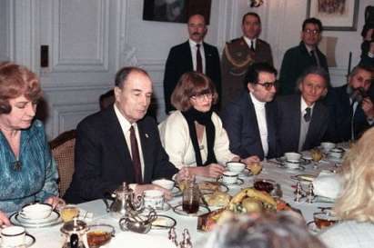 1989 г.: Желю Желев разчупи леда и седна на закуска с Митеран