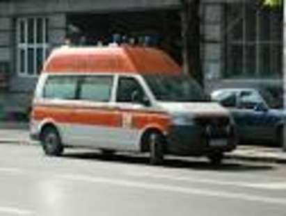 Пешеходка е ранена леко при катастрофа в Бургас