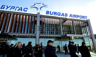 Летище-Бургас: Превозвачите могат да избират изгодни такси за паркинг на автобуси
