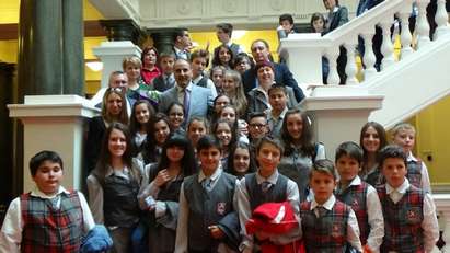 Ученици от СОУ „Йордан Йовков” и Ресурсен център-Бургас  посетиха НС по покана на депутатите от ГЕРБ