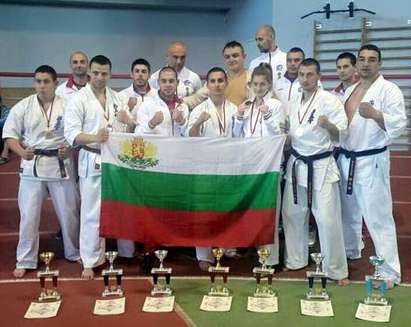 Бургаската гордост! Пет златни медала от европейското първенство по карате за възпитаниците на СК „Самурай“