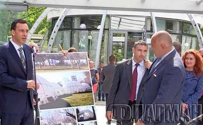 Модерният експо център "Флора" отвори врати в Бургас (ВИДЕО, СНИМКИ)