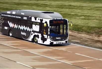Автобус с гориво от фекалии вдигна 124 км/час