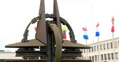 Министрите на отбраната на НАТО се събират в Брюксел, обсъждат разполагането на US танкове в Източна Европа