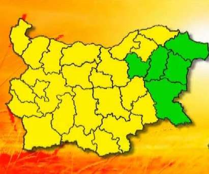 Жълт код заради жегата в 23 области, в Бургас температурата ще е до 30 градуса